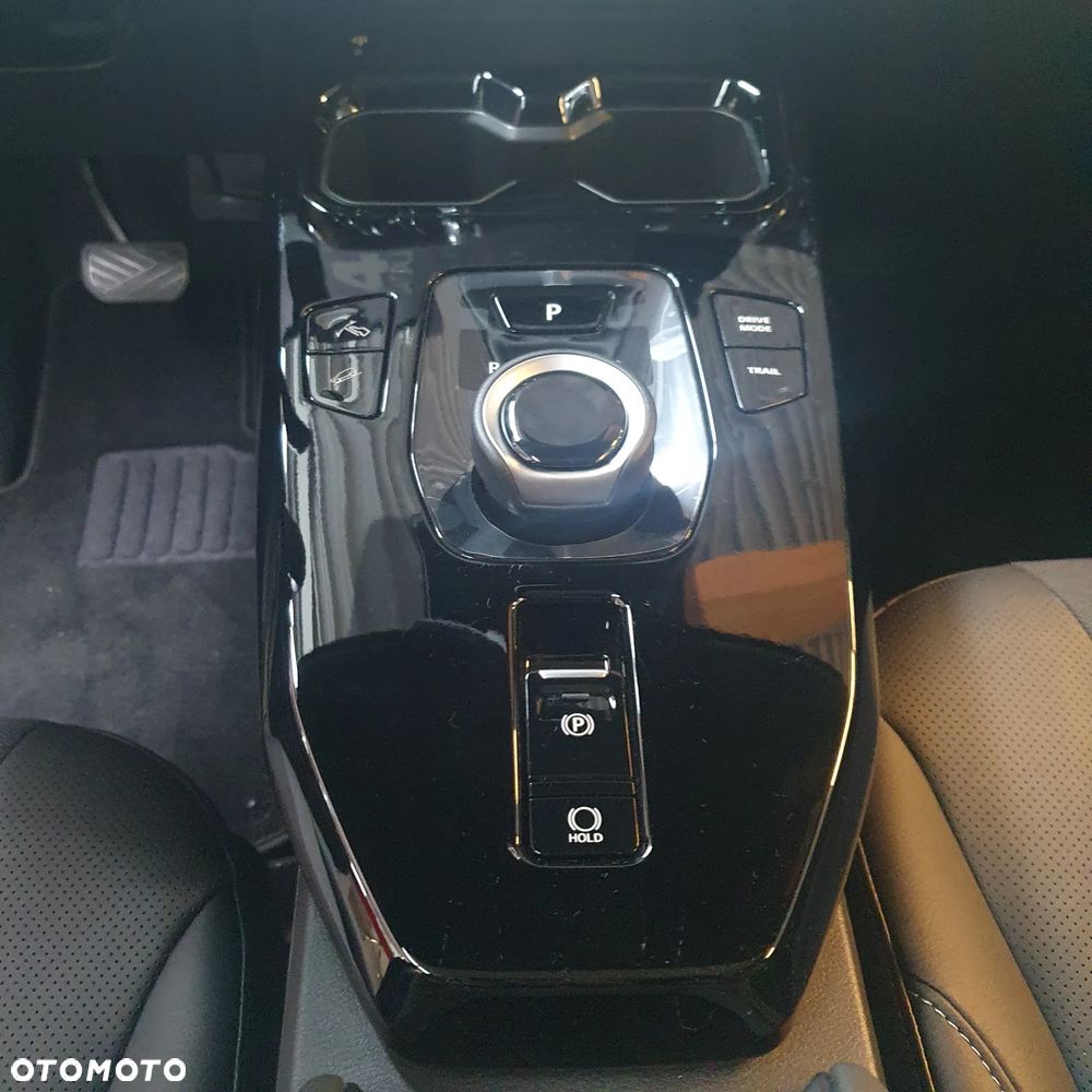 Toyota Urban Cruiser 61kWh 4x4 Executive - 16