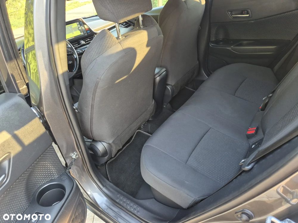Toyota C-HR 1.8 Hybrid Dynamic - 8