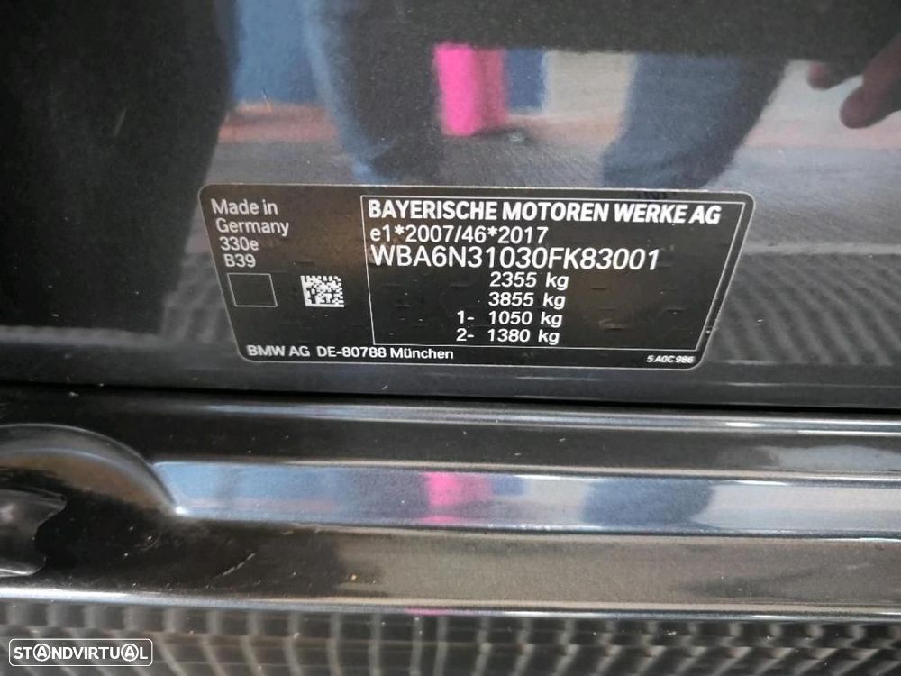 BMW 330 e Corporate Edition Auto - 59