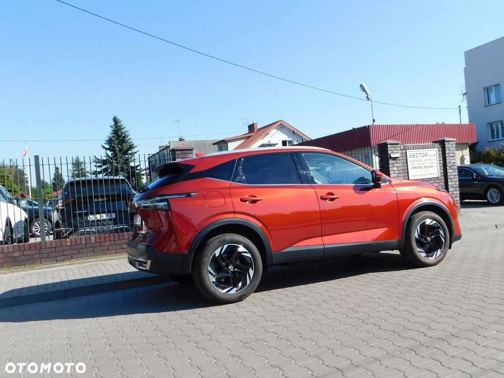 Nissan Qashqai 1.3 DIG-T N-Connecta DCT - 3