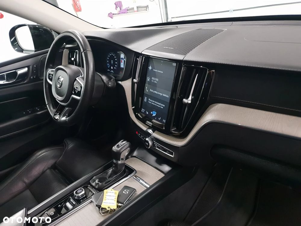 Volvo XC 60 D4 Geartronic Inscription - 17