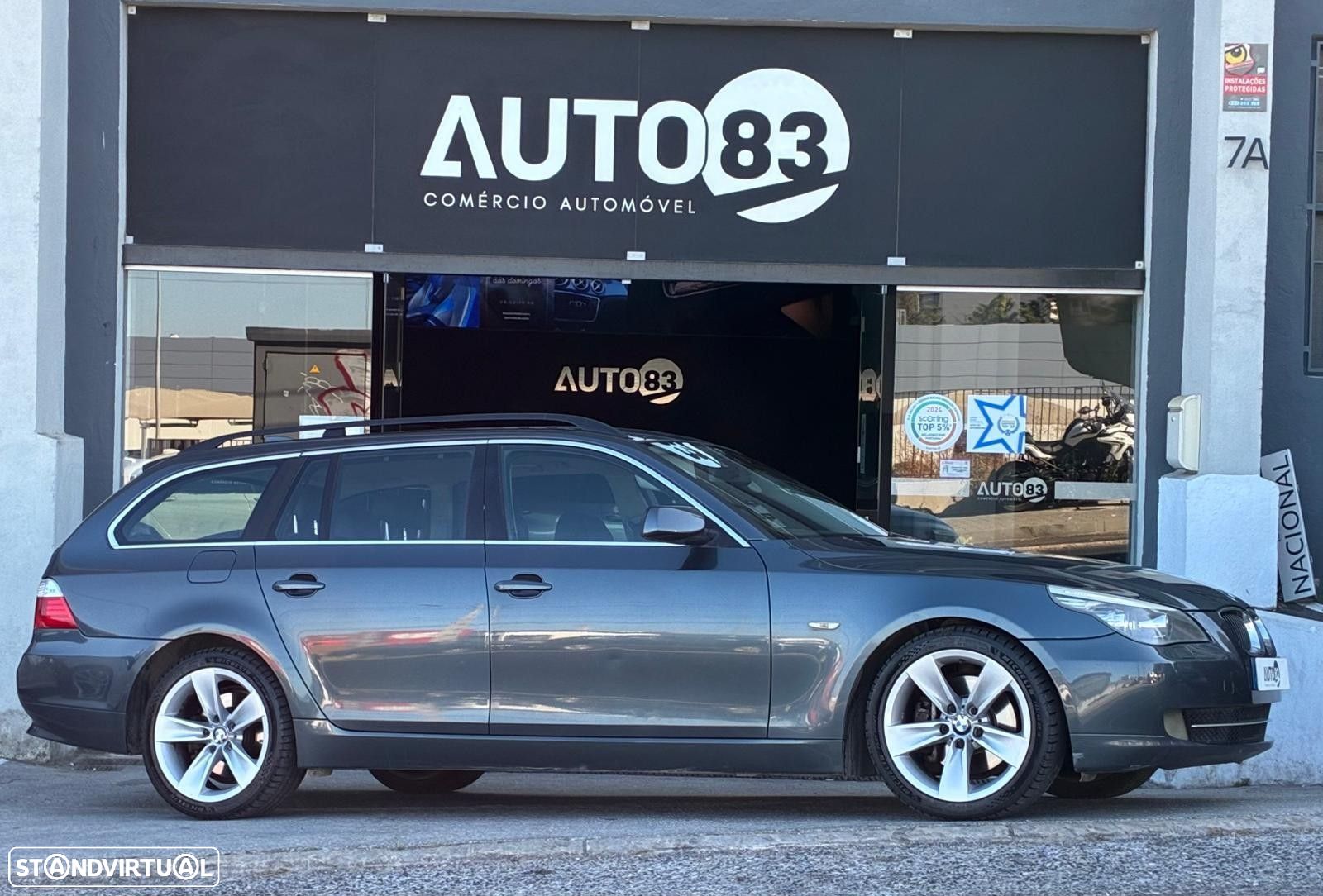 BMW 530 d Touring Executive - 1