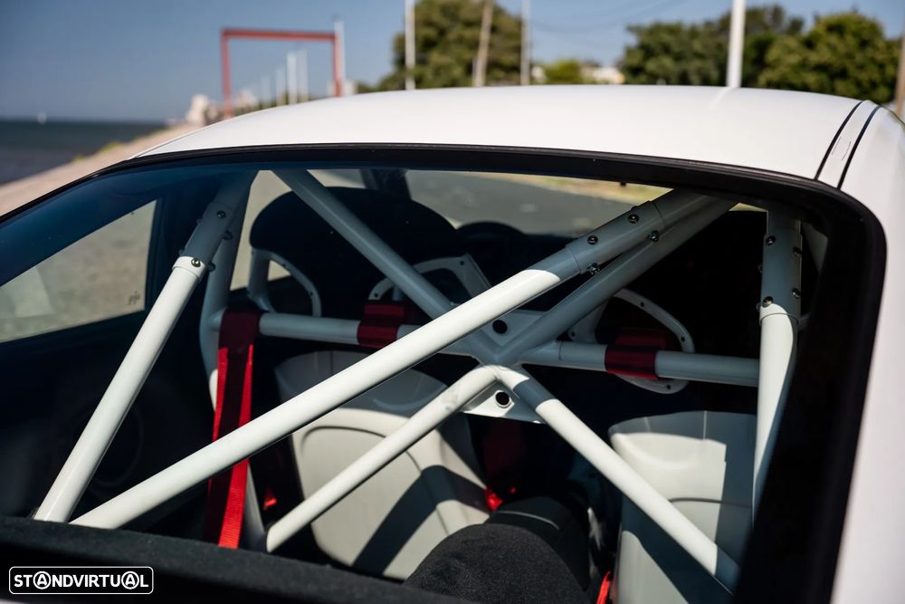 Porsche 911 (996) GT3 RS - 20