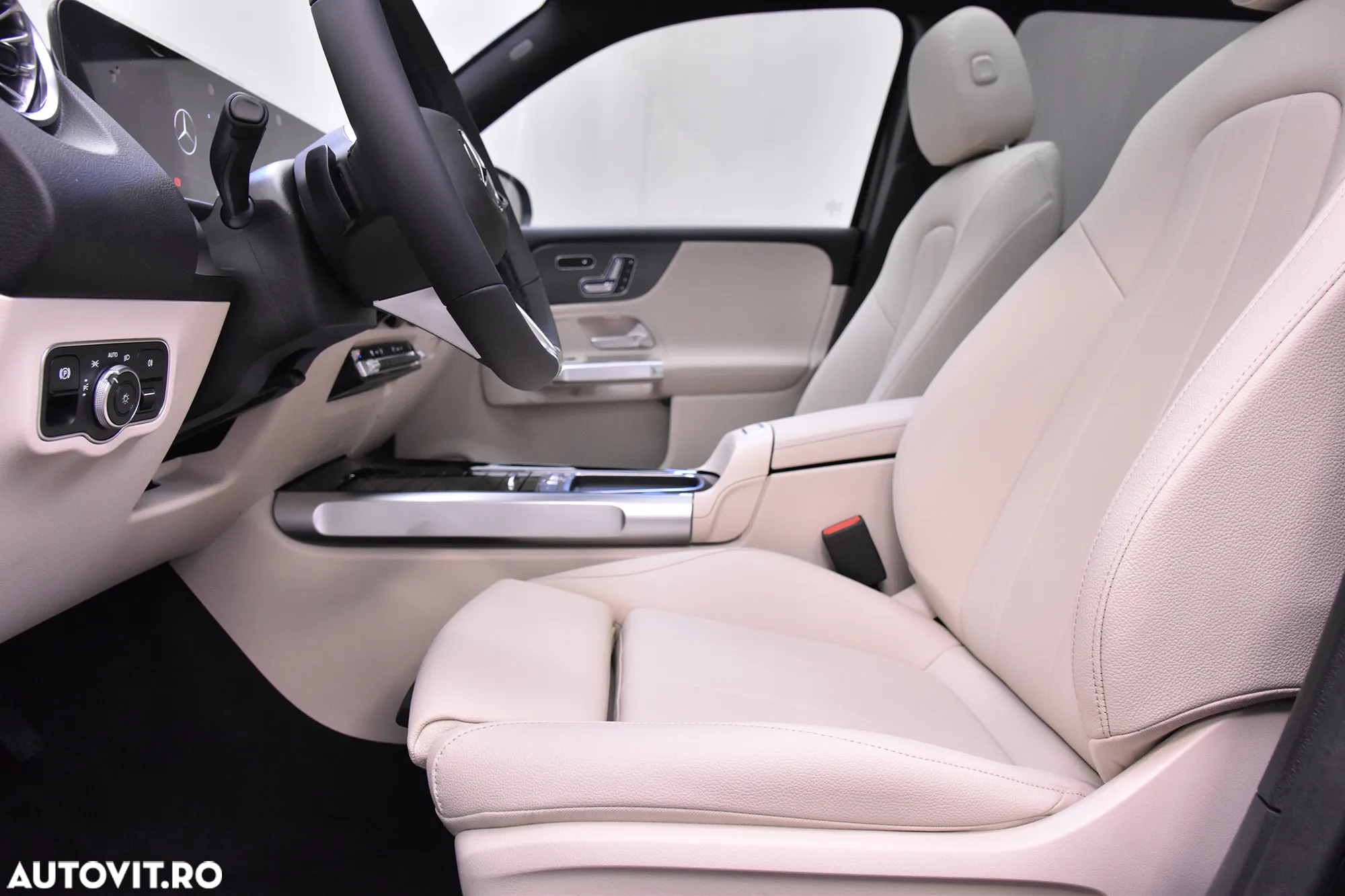 Mercedes-Benz GLB 220 4Matic 8G-DCT Progressive Advanced - 27
