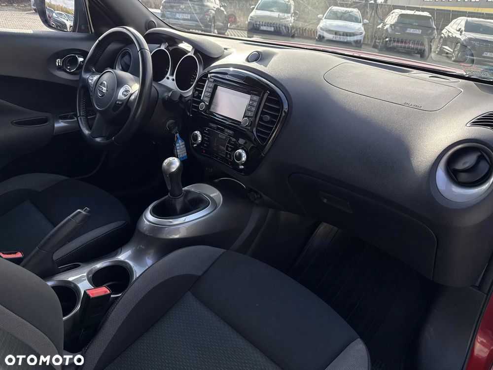 Nissan Juke 1.6 N-Connecta - 23