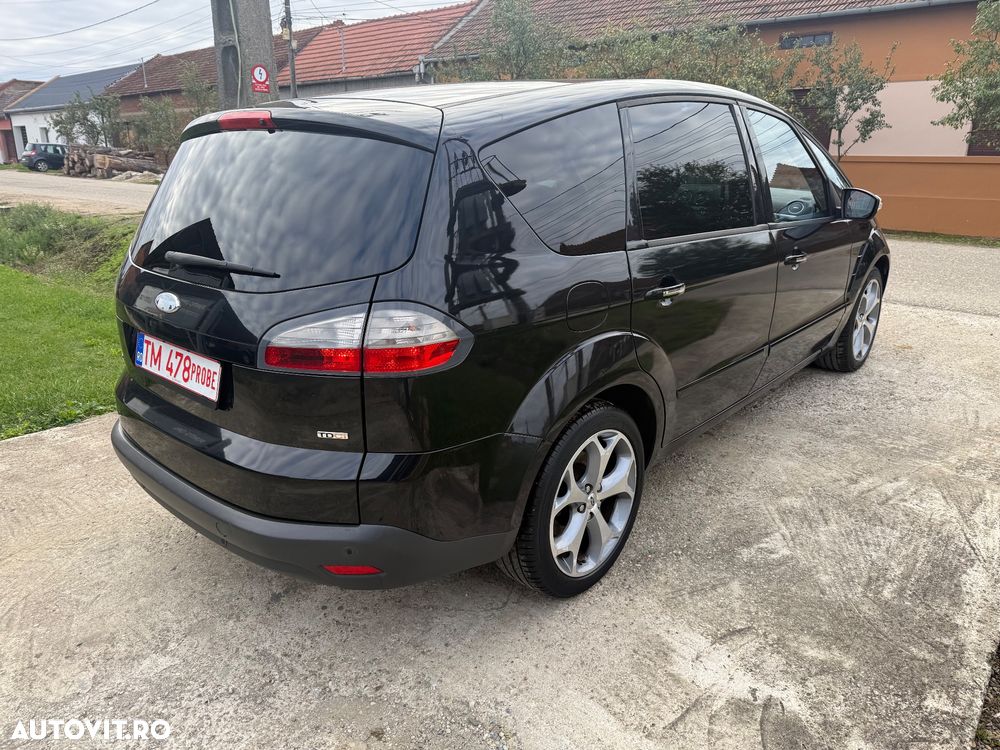 Ford S-Max 2.0 TDCi DPF Titanium - 4