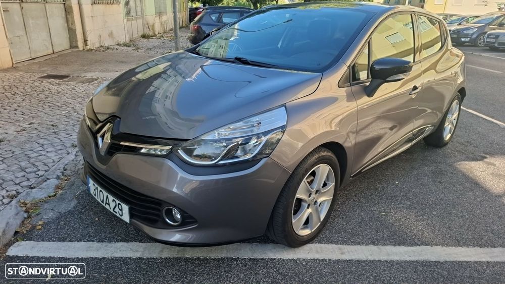 Renault Clio 1.5 dCi Dynamique S - 4