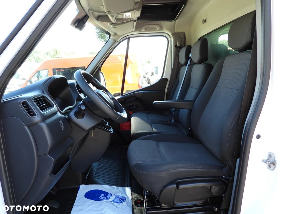 Renault MASTER PLANDEKA WINDA 10 PALET WEBASTO TEMPOMAT LEDY PNEUMATYKA KLIMATYZACJA 165KM [ 425025 ] - 28