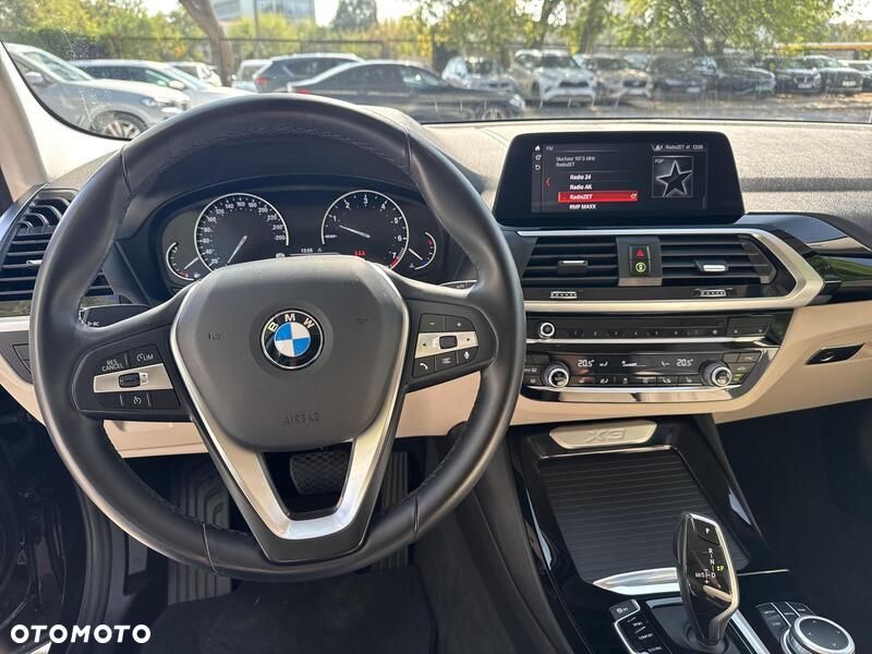 BMW X3 xDrive20i GPF xLine - 11