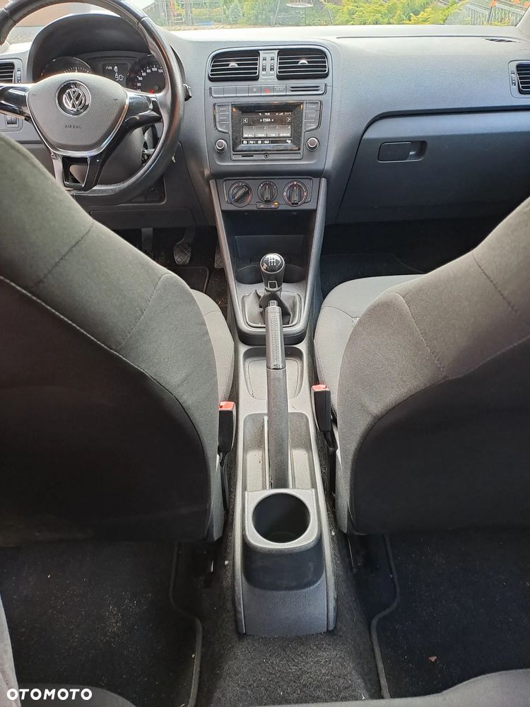Volkswagen Polo - 12