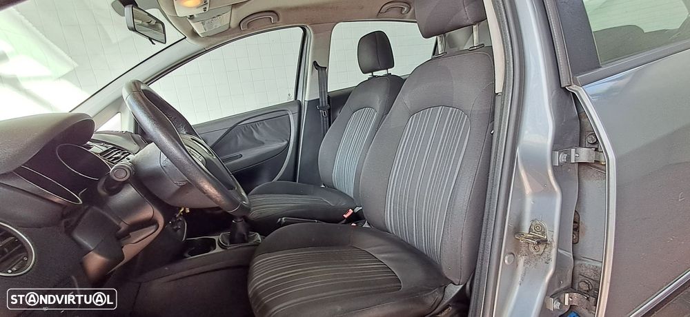 Fiat Punto 1.3 M-Jet Easy S&S - 10