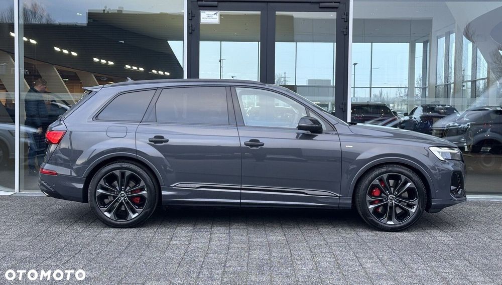 Audi Q7 - 4