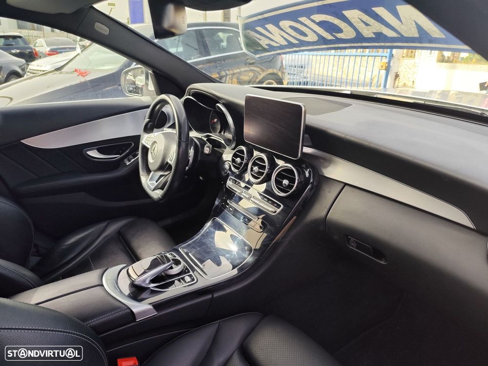 Mercedes-Benz C 300 h AMG Line - 19