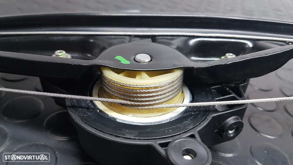 ELEVADOR TRASEIRO ESQUERDO BMW SERIE 1 LIM. (F20) 116D - 10