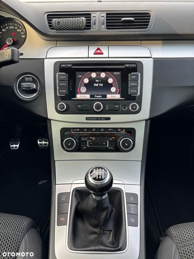 Volkswagen Passat CC - 4