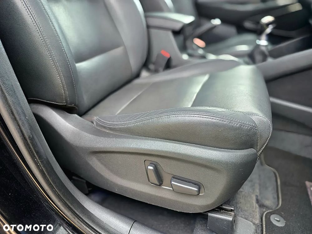 Hyundai Tucson 2.0 CRDI Premium 4WD - 13