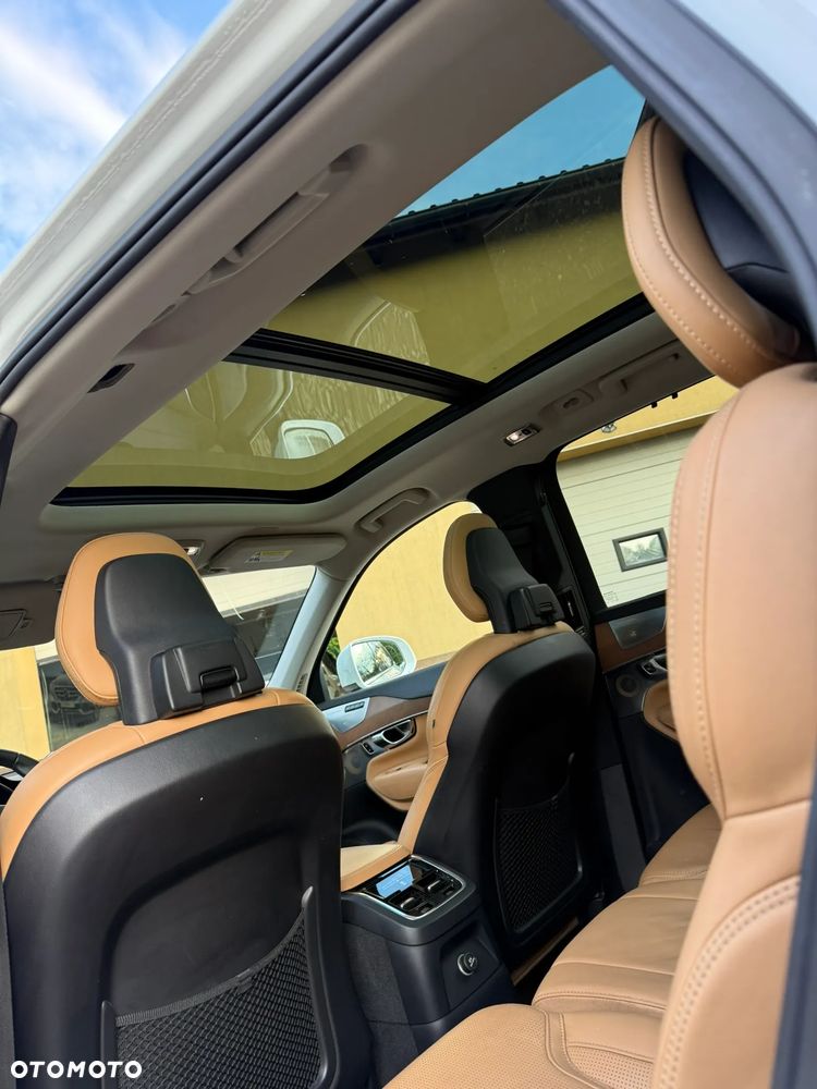 Volvo XC 90 - 11