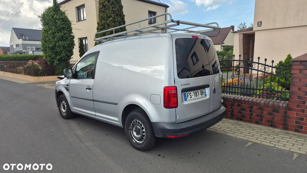 Volkswagen Caddy - 5
