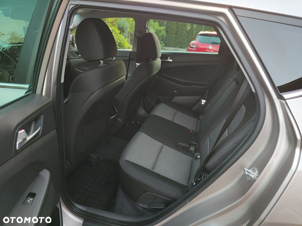 Hyundai Tucson blue 1.6 CRDi 2WD DCT Advantage+ - 6