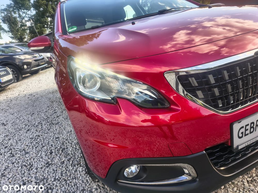 Peugeot 2008 Blue-HDi FAP 100 STOP & START Style - 13