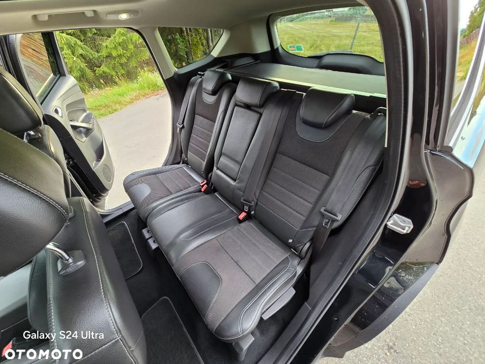 Ford Kuga 2.0 TDCi Titanium - 17