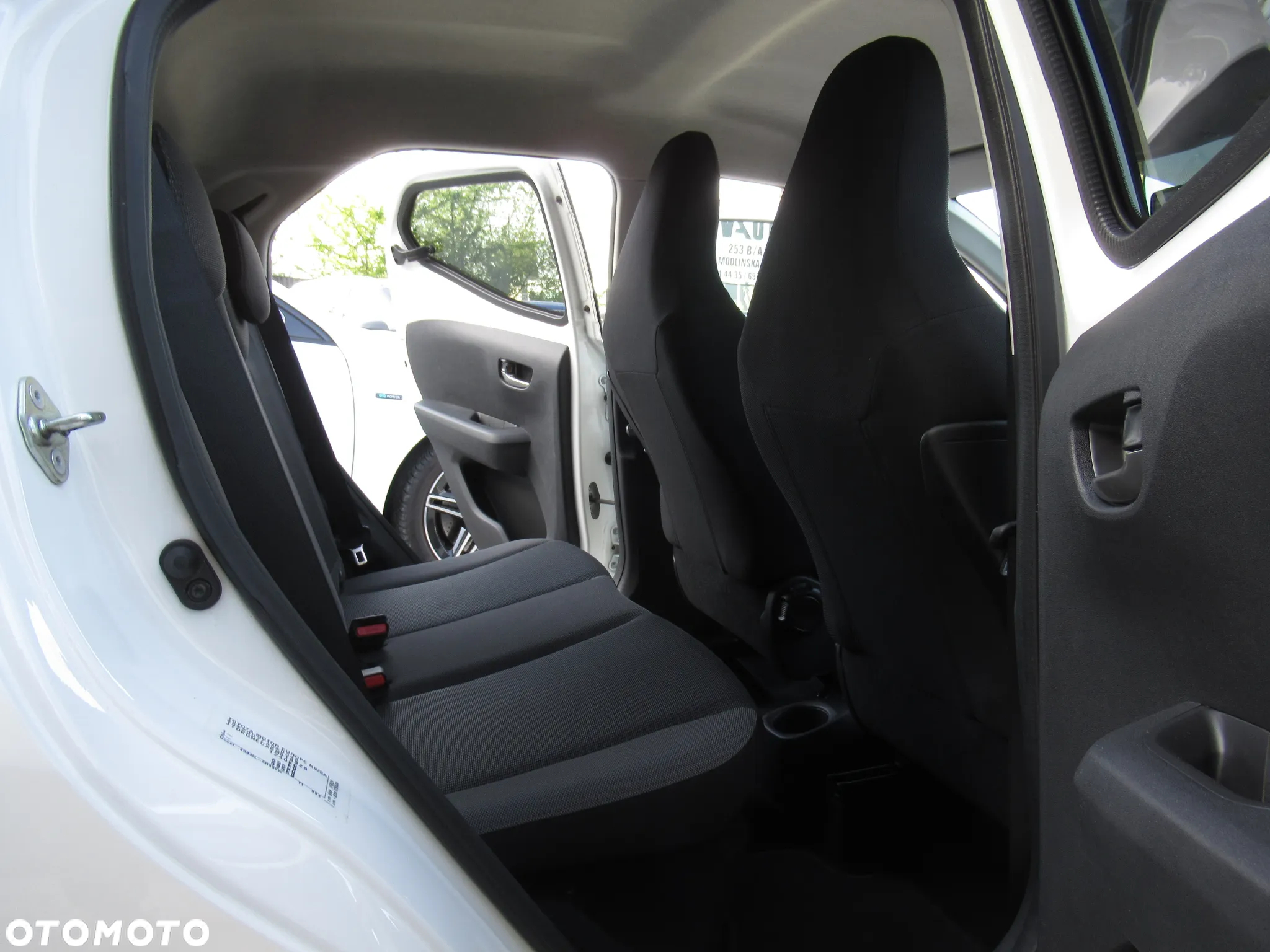 Toyota Aygo - 8