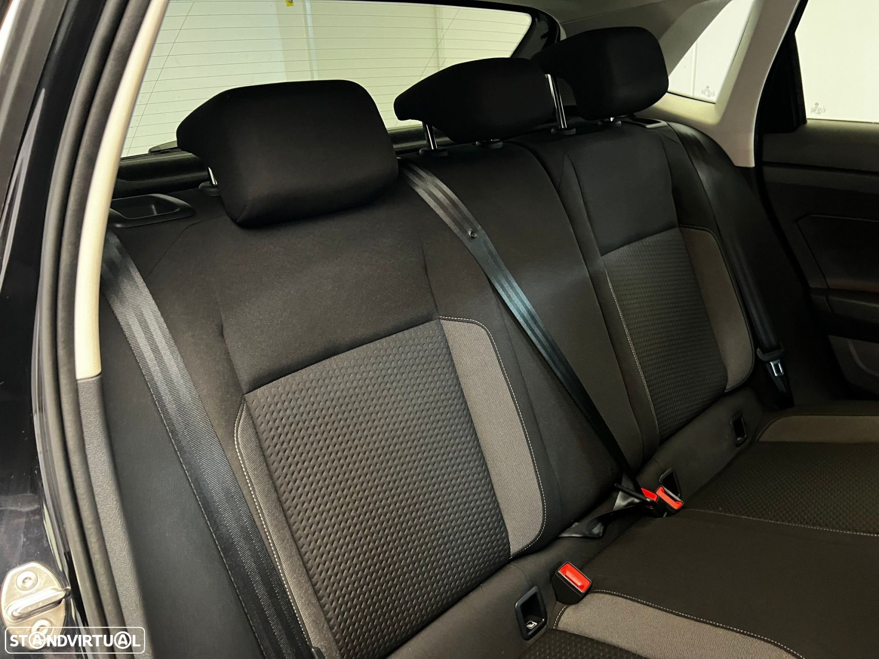 VW Polo 1.0 TSI Urban - 8