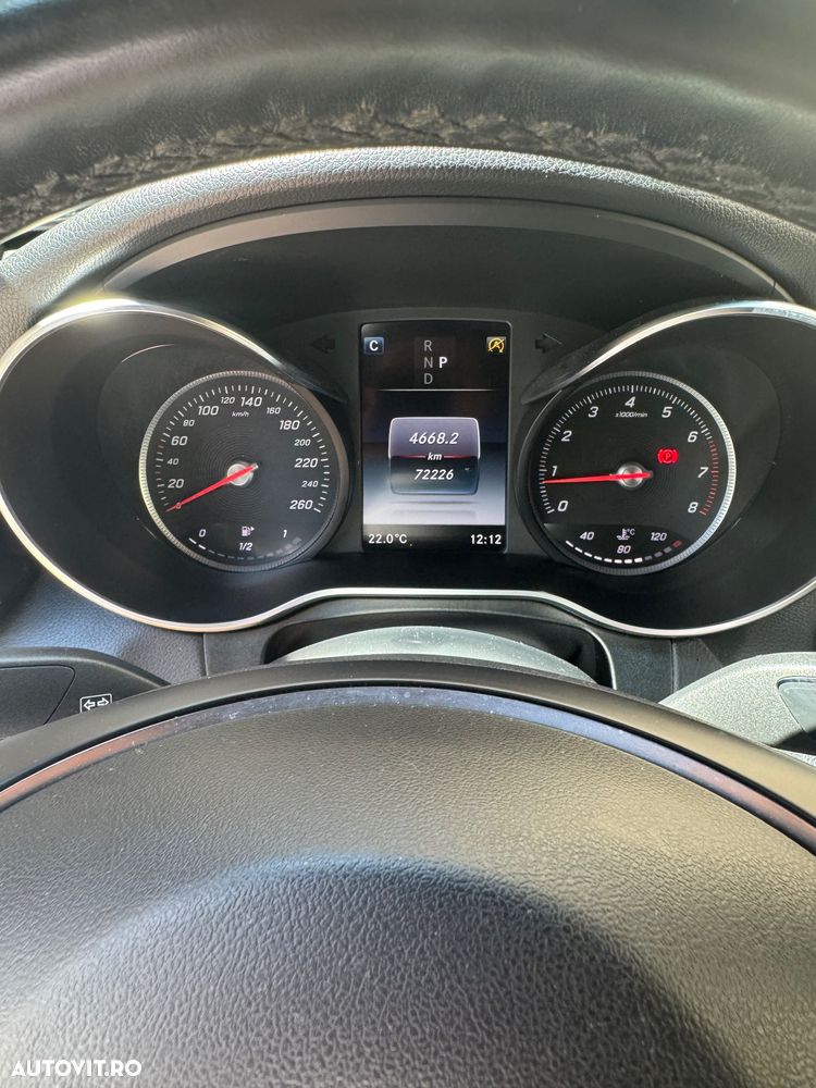 Mercedes-Benz GLC - 7