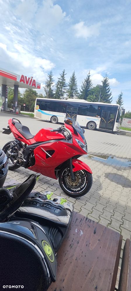 Triumph Sprint - 1