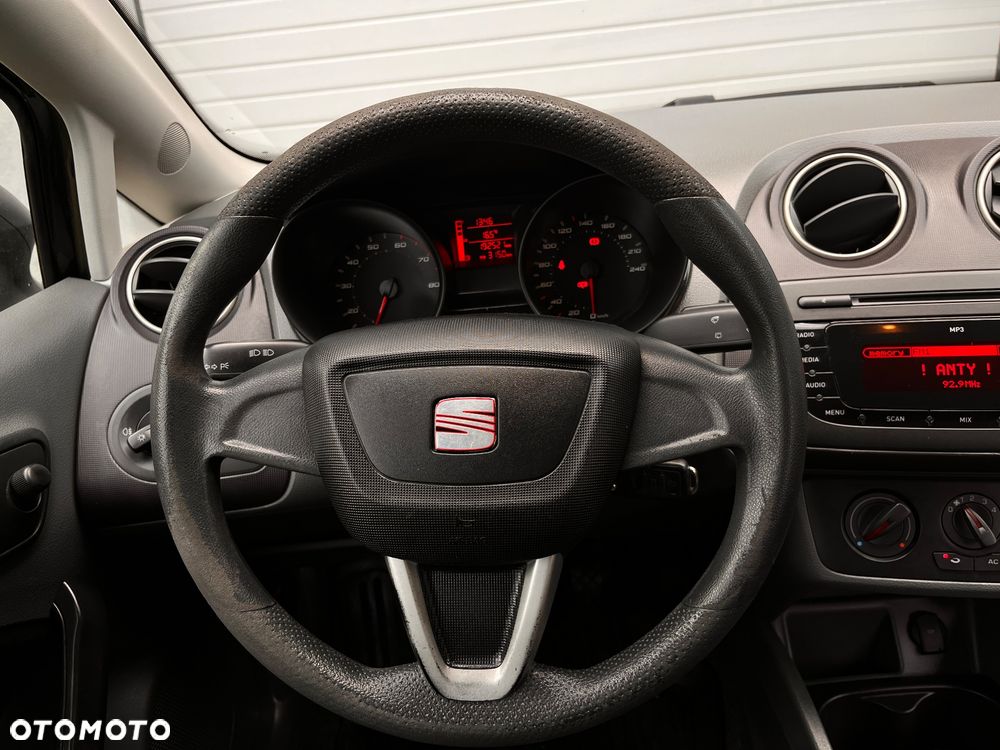 Seat Ibiza 1.4 16V Passion - 13