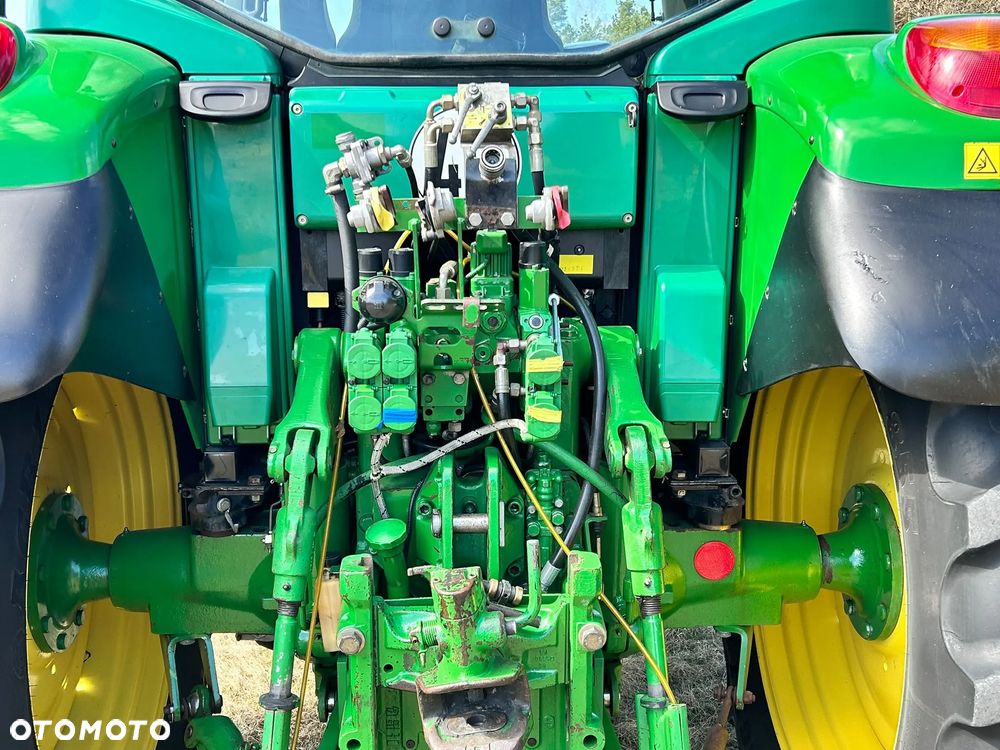 John Deere - 6