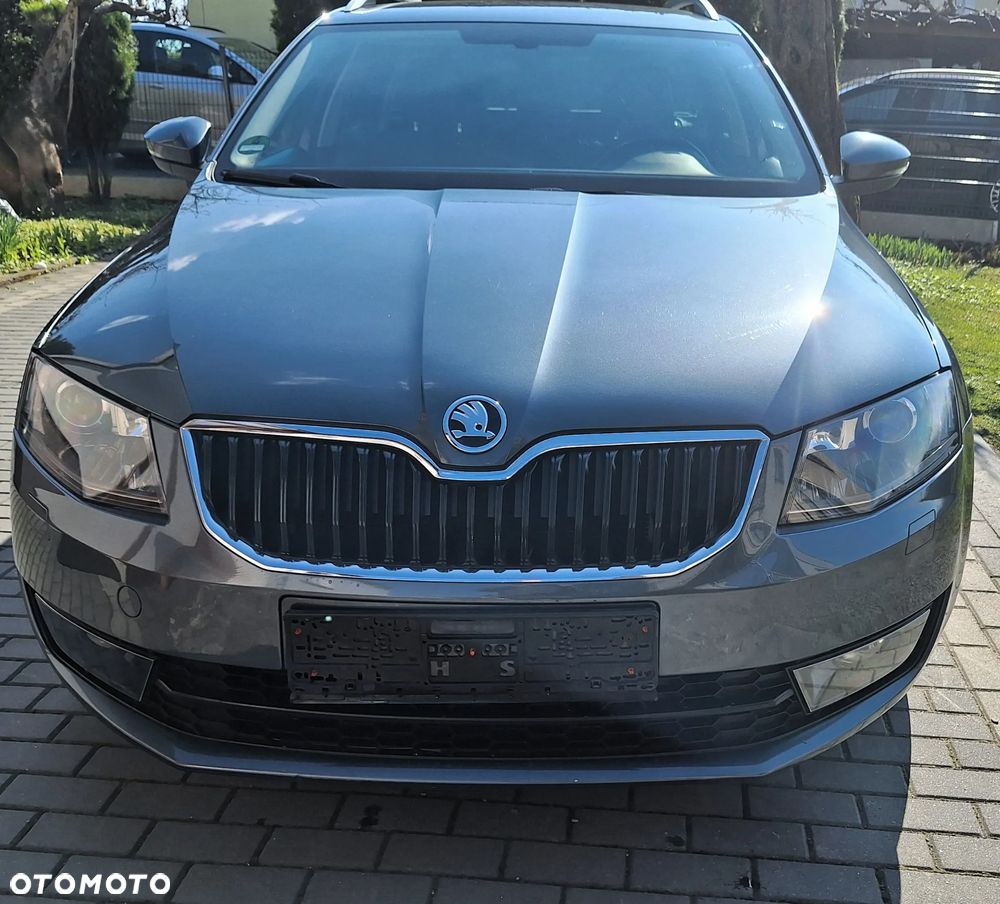 Skoda Octavia 2.0 TDI DSG Style - 3