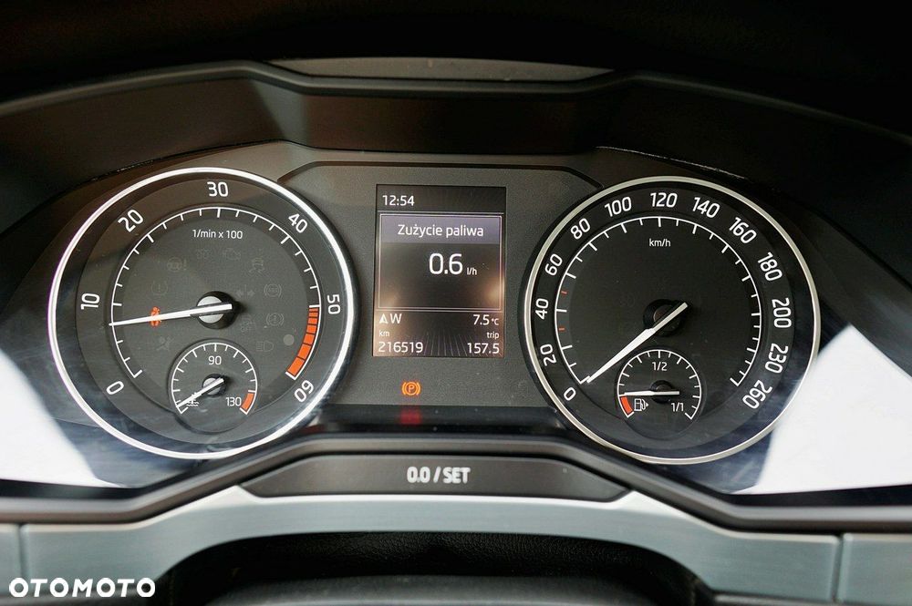 Skoda Superb 1.6 TDI Ambition - 24