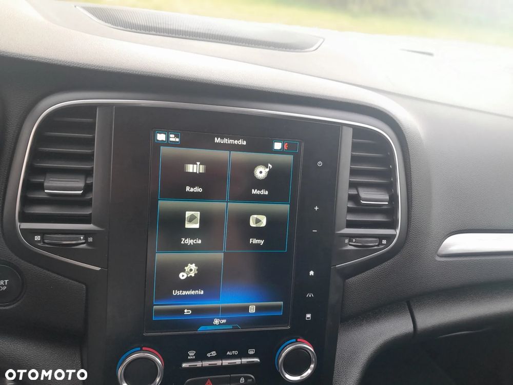 Renault Megane TCe 160 GPF EDC GT LINE - 28