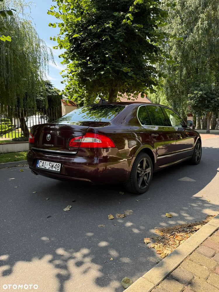 Skoda Superb - 9