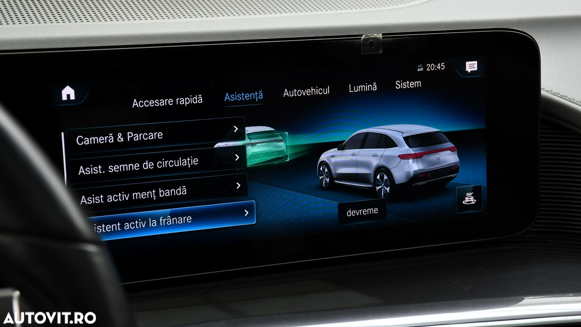 Mercedes-Benz EQC - 20