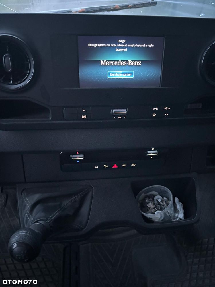 Mercedes-Benz sprinter - 12