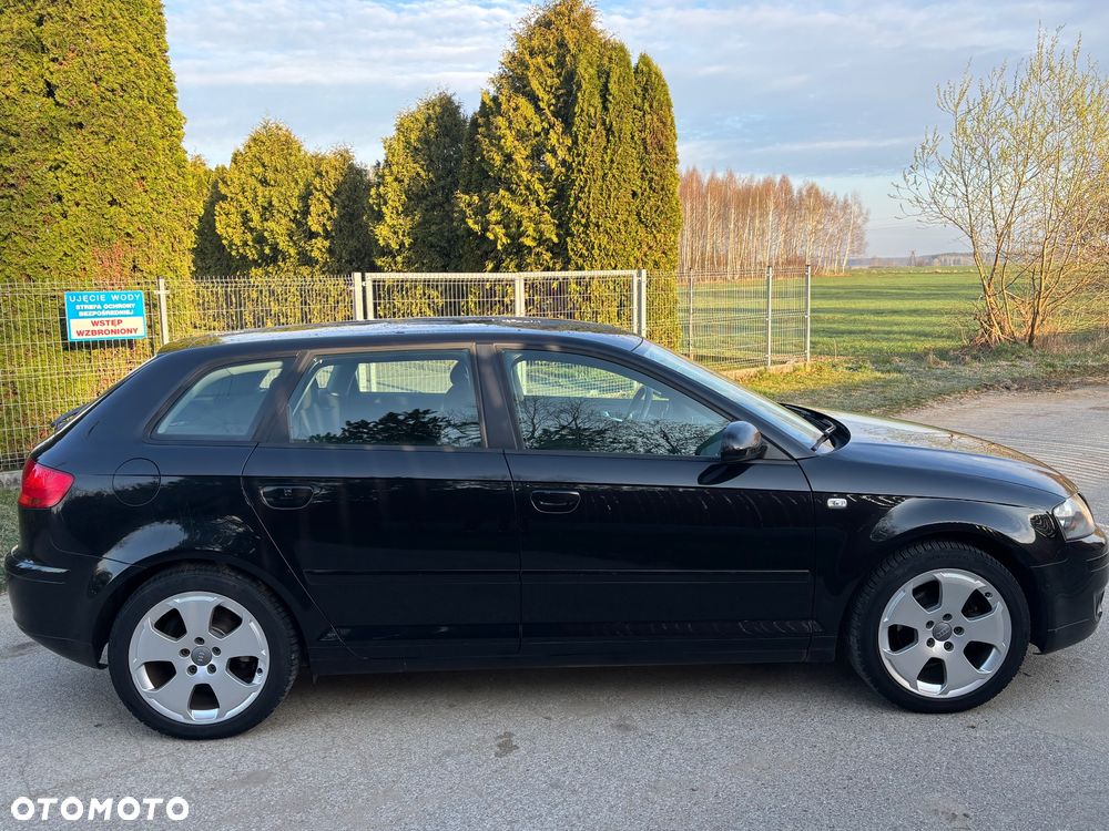 Audi A3 Sportback - 6