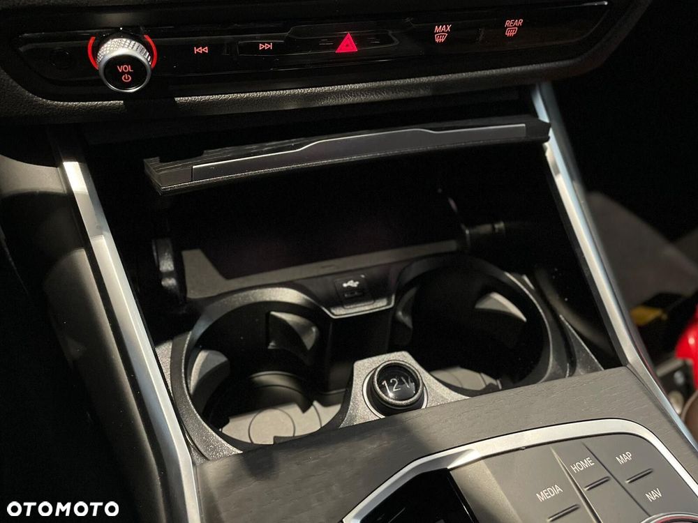 BMW Seria 3 - 27