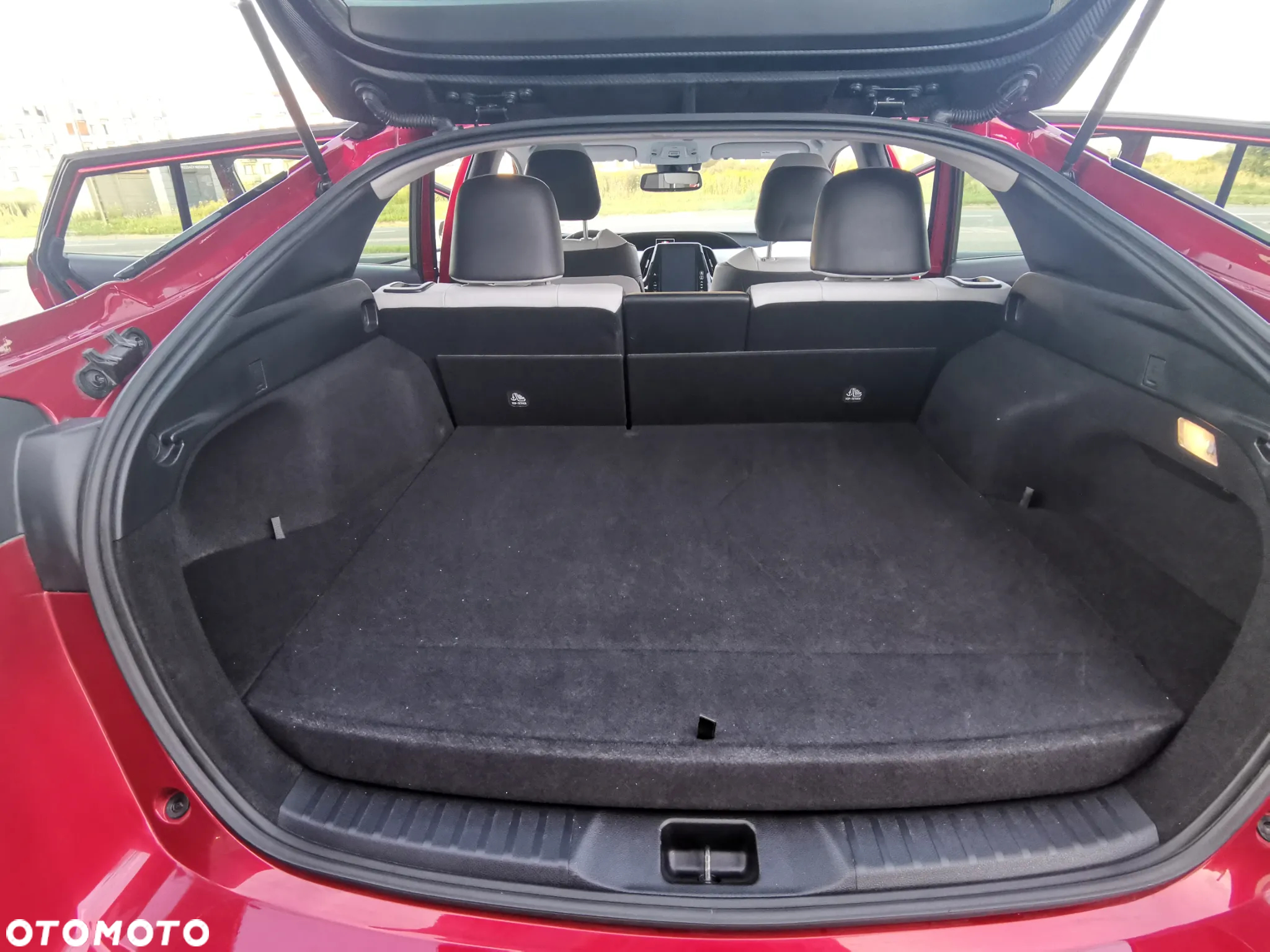 Toyota Prius - 16