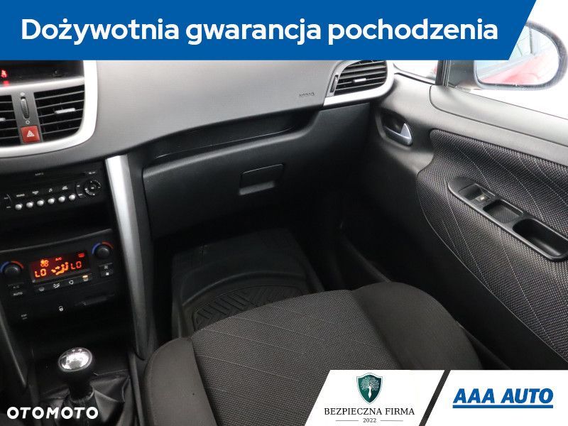 Peugeot 207 - 10