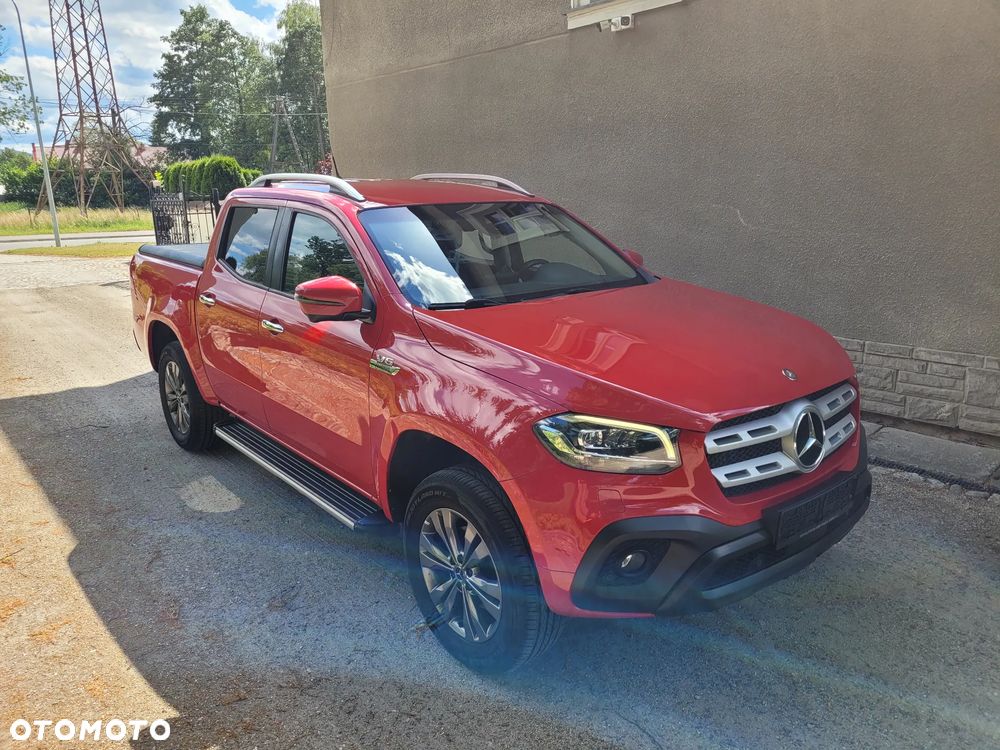Mercedes-Benz Klasa X - 1