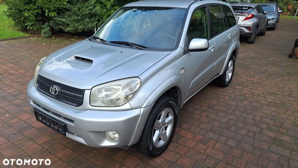 Toyota RAV4 2.0 D-4D Sol - 11
