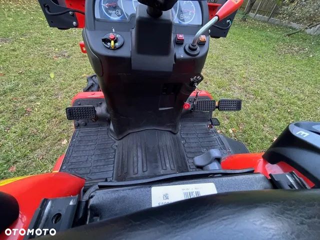 Kubota B1181 - 21