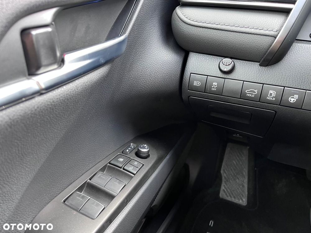Toyota Camry 2.5 Hybrid Executive CVT - 20