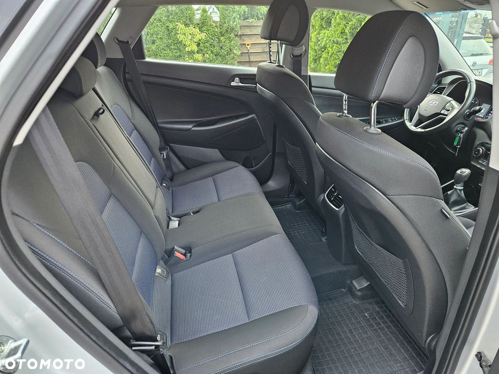 Hyundai Tucson blue 1.7 CRDi 2WD Classic - 12