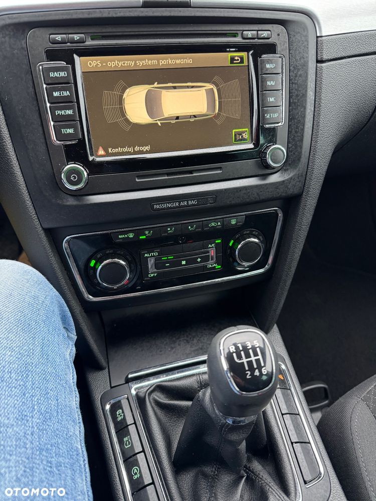 Skoda Superb 1.6 TDI GreenLine - 2