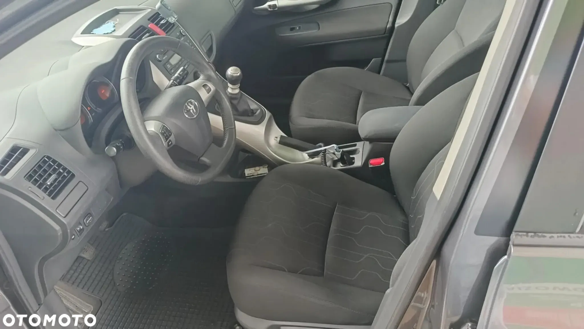 Toyota Auris 1.33 VVT-i Classic - 7