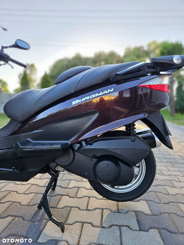 Suzuki Burgman - 15