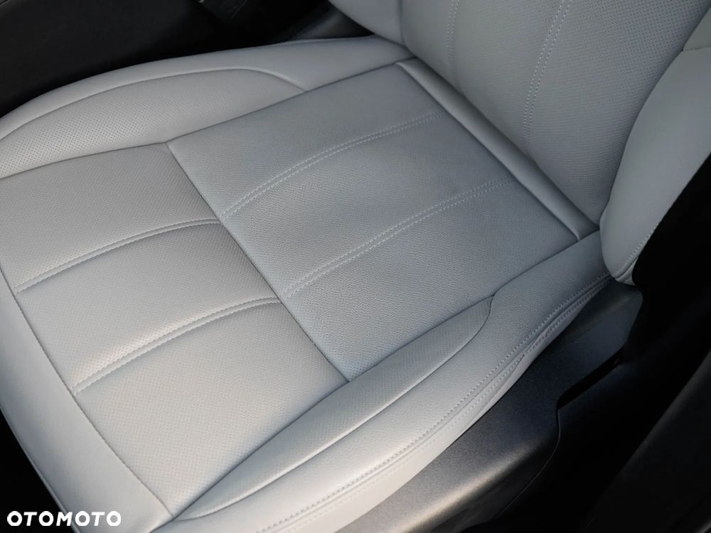 Land Rover Range Rover Evoque - 15